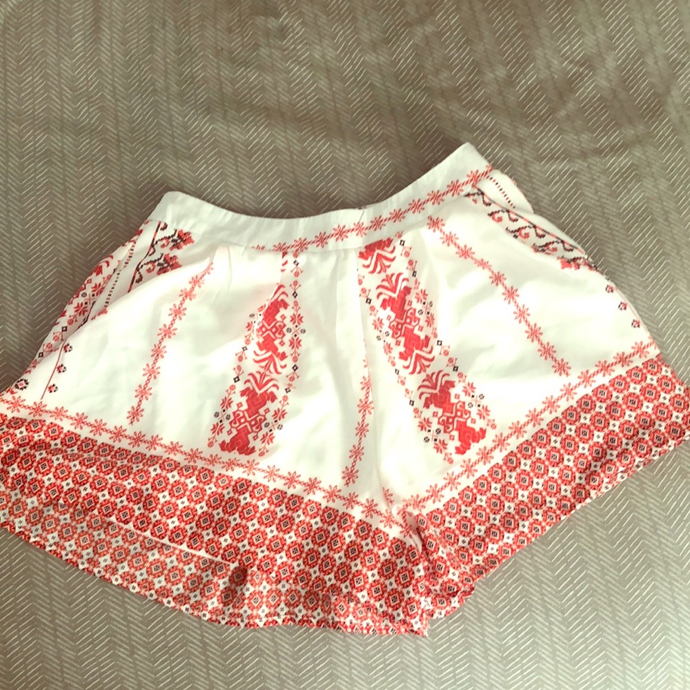 Papaya High Rise shorts - M